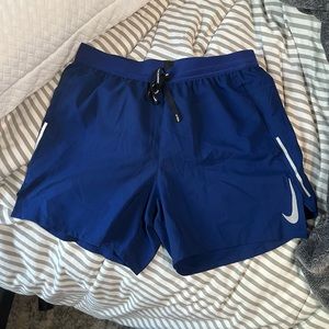 Nike 5” shorts Small